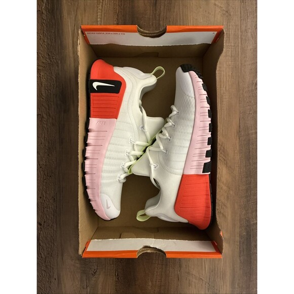 Nike Free Metcon 6 White Pink Red Volt Women Size 7.5 Gym Shoes IB4526-100 - Picture 6 of 7